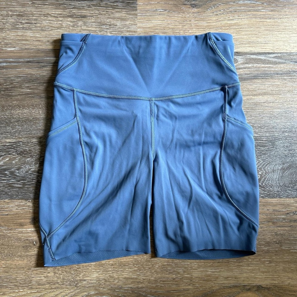 Lululemon Fast and Free High Rise 6” Shorts